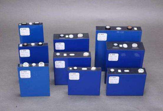 1GWh！中國鐵塔2021-2022年磷酸鐵鋰換電電池招標！